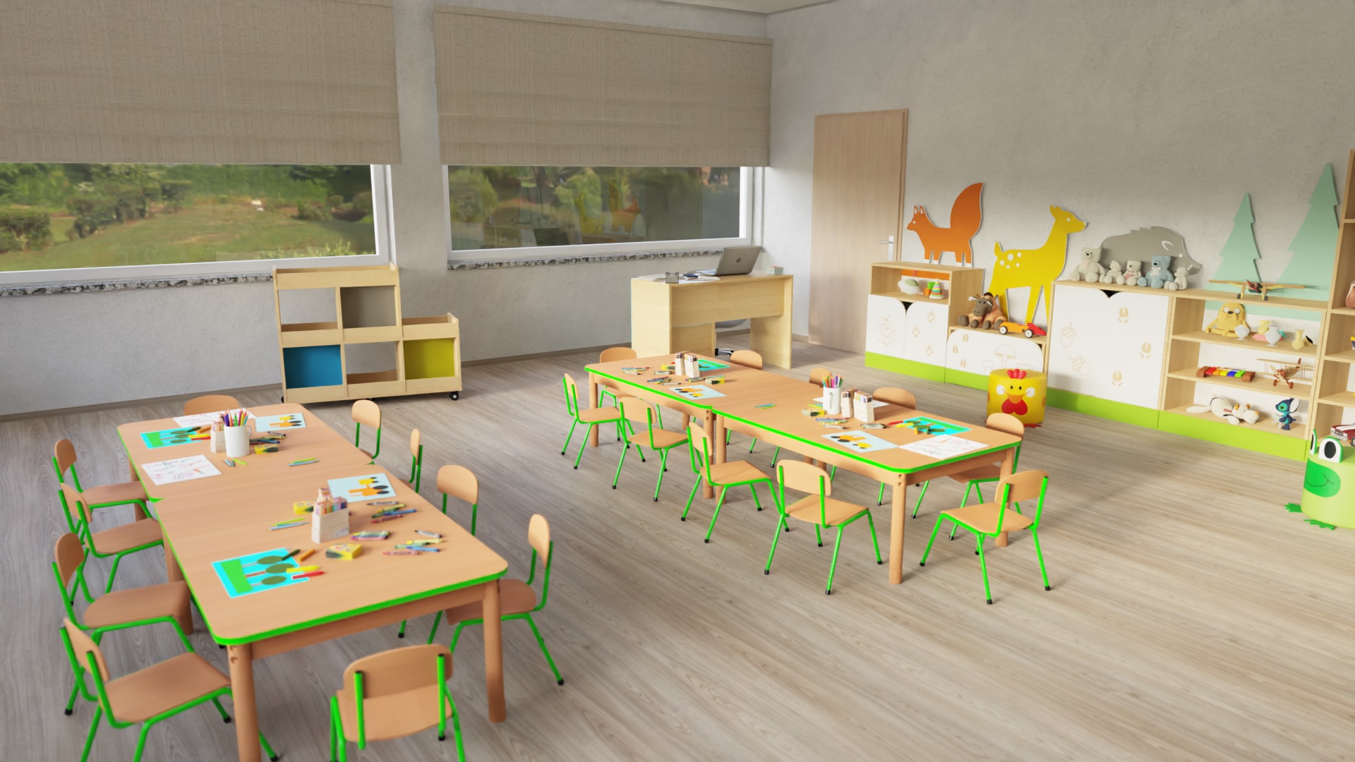 Sala zajęć ze stolikami i kącikiem zabaw